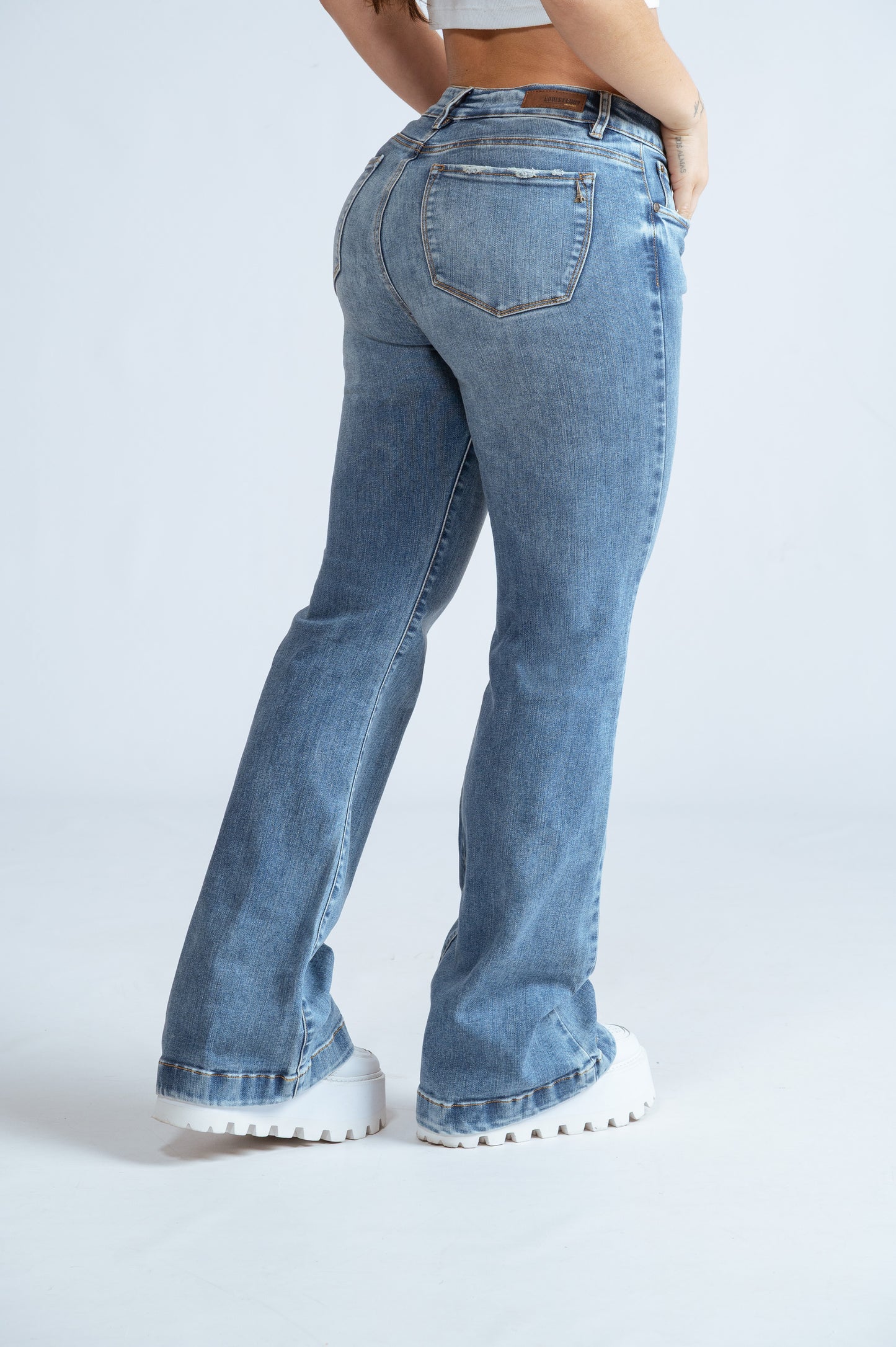 JEANS BOTA CAMPANA REF. 2015