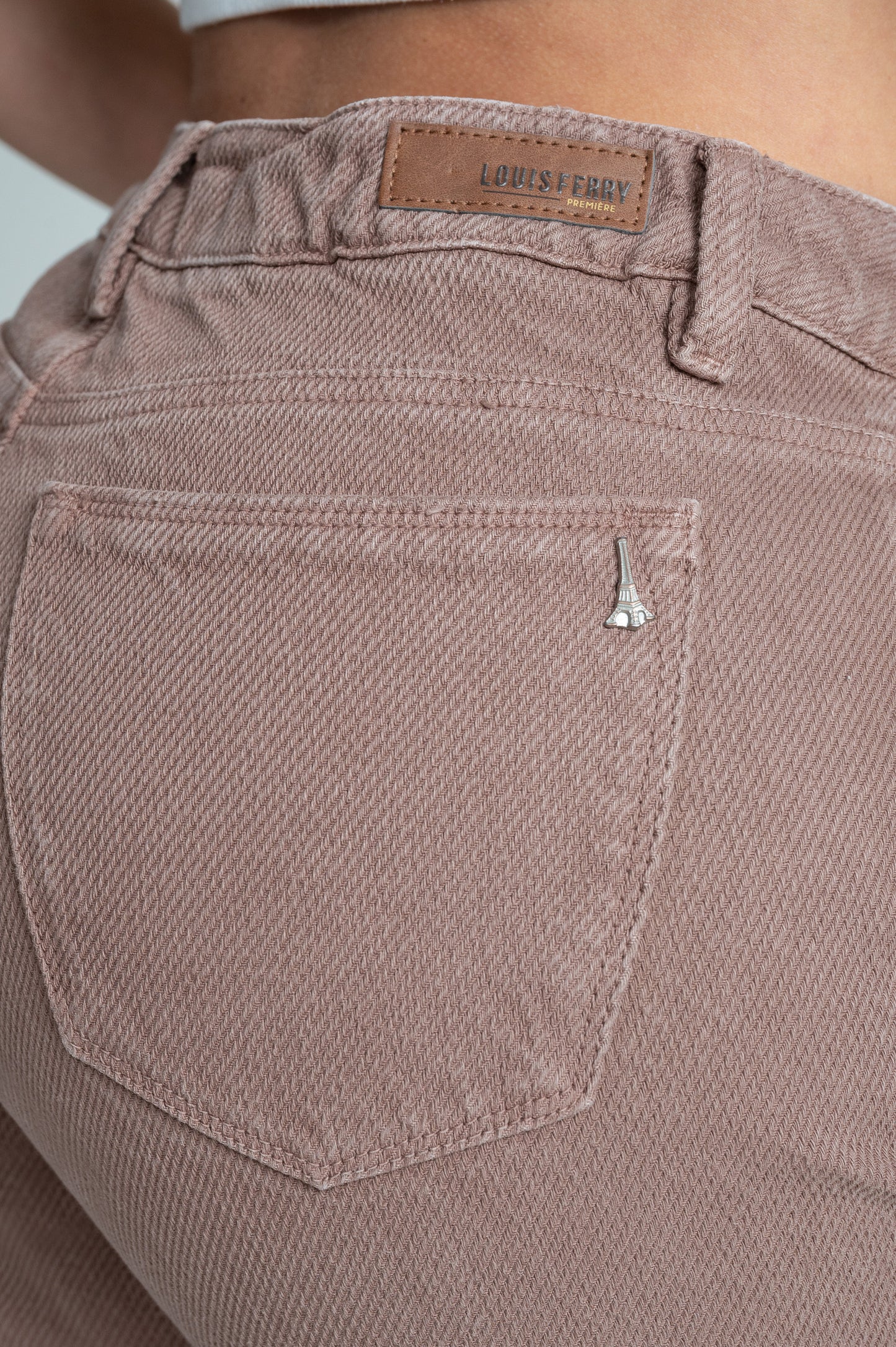 Mom Fit Camel 3005