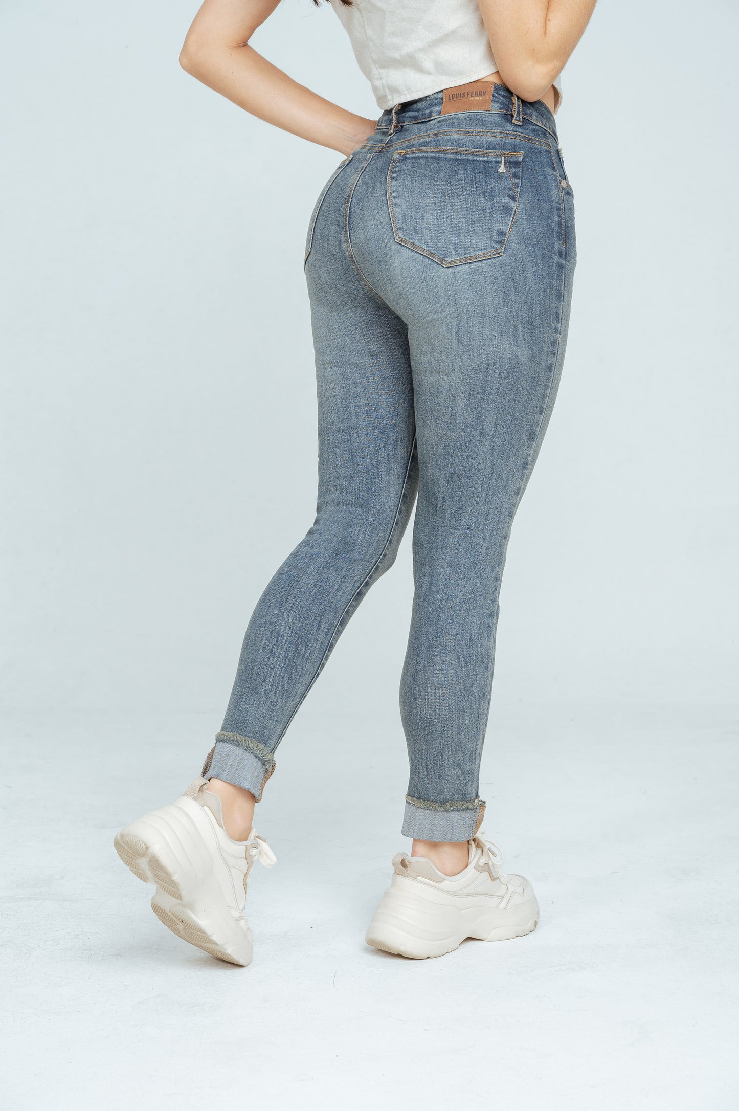 skinny REF. 1844