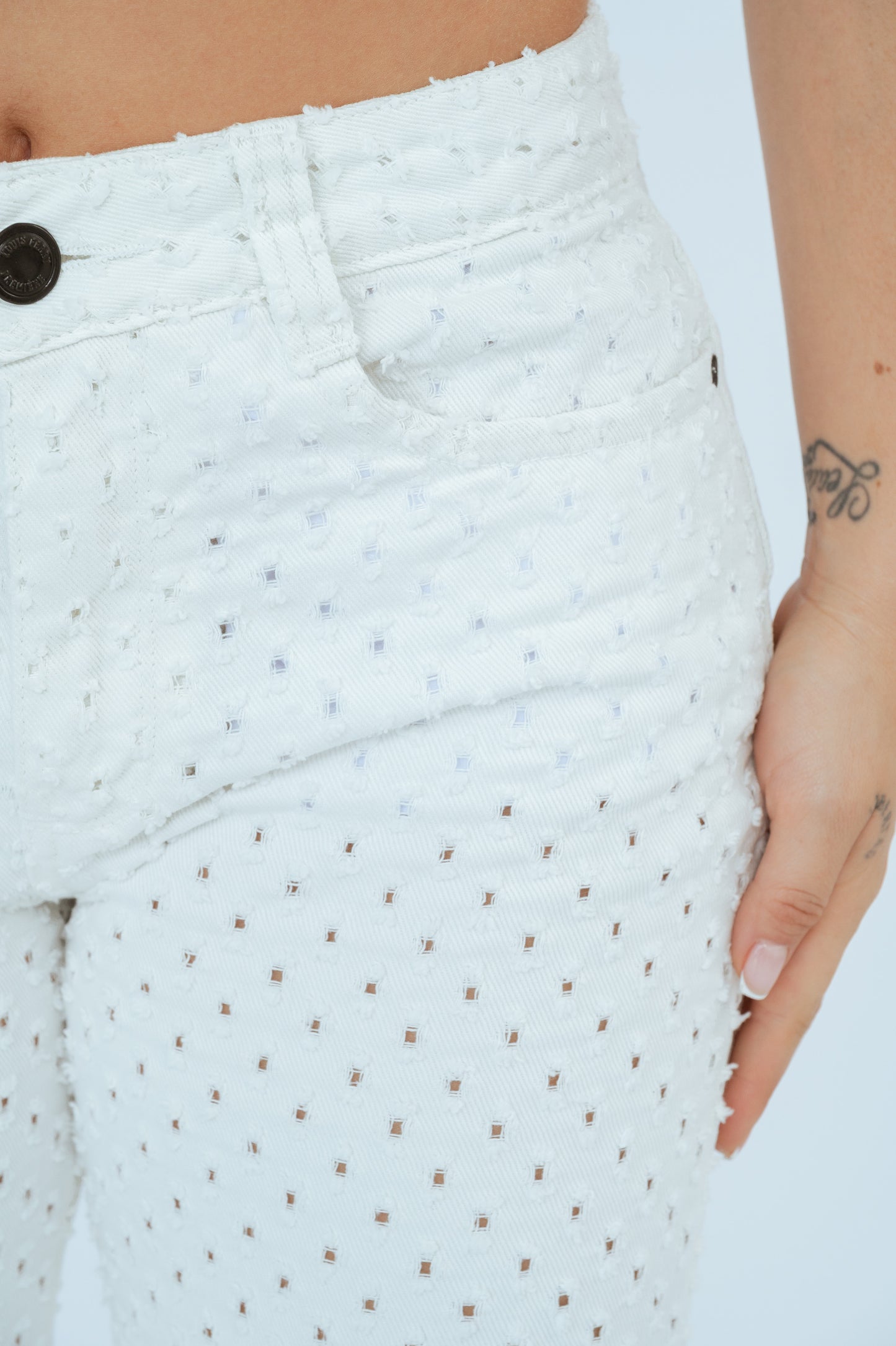 Mom flare blanco hueso REF. 2006