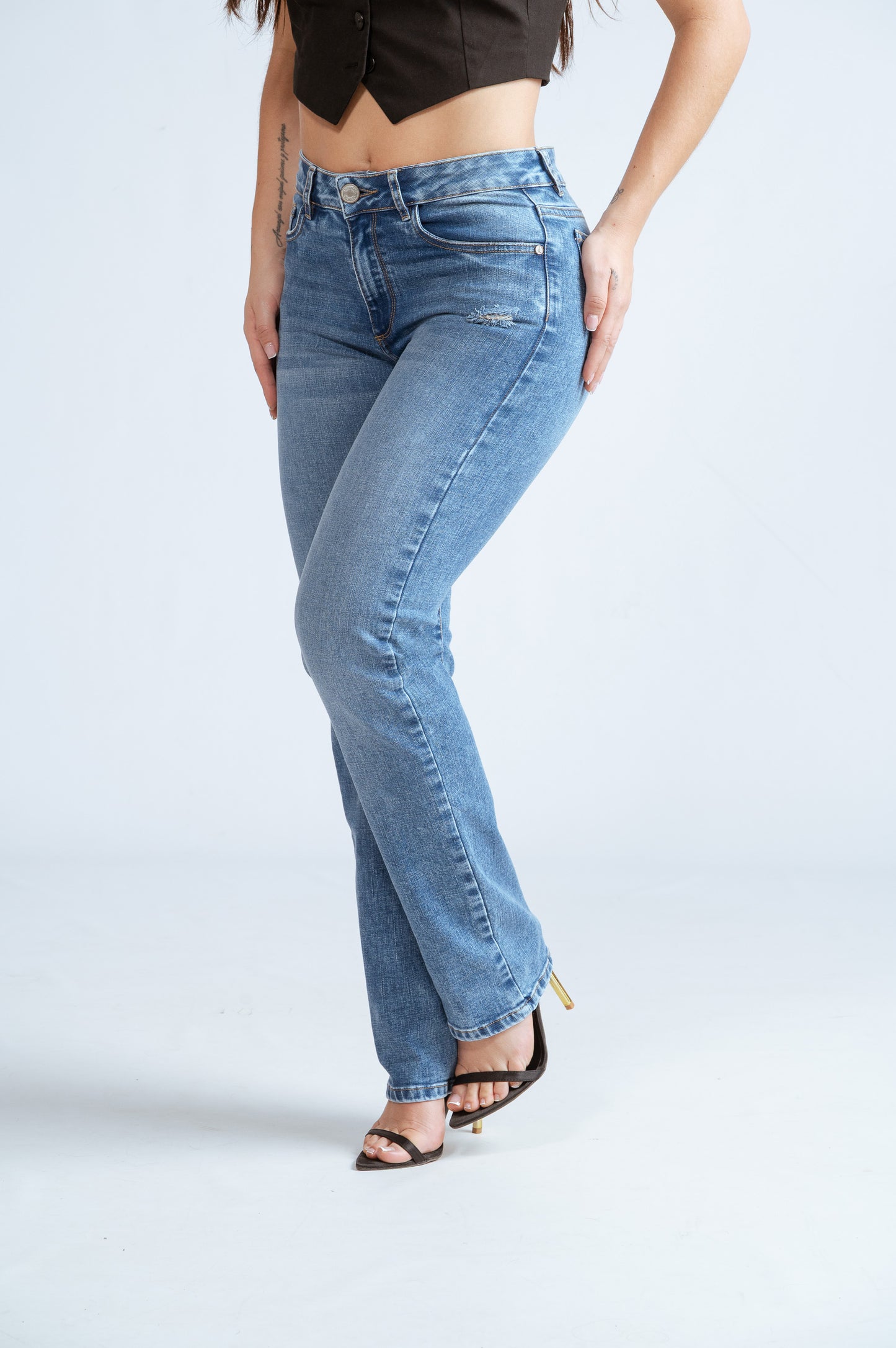 JEANS BOTA RECTA REF.2025