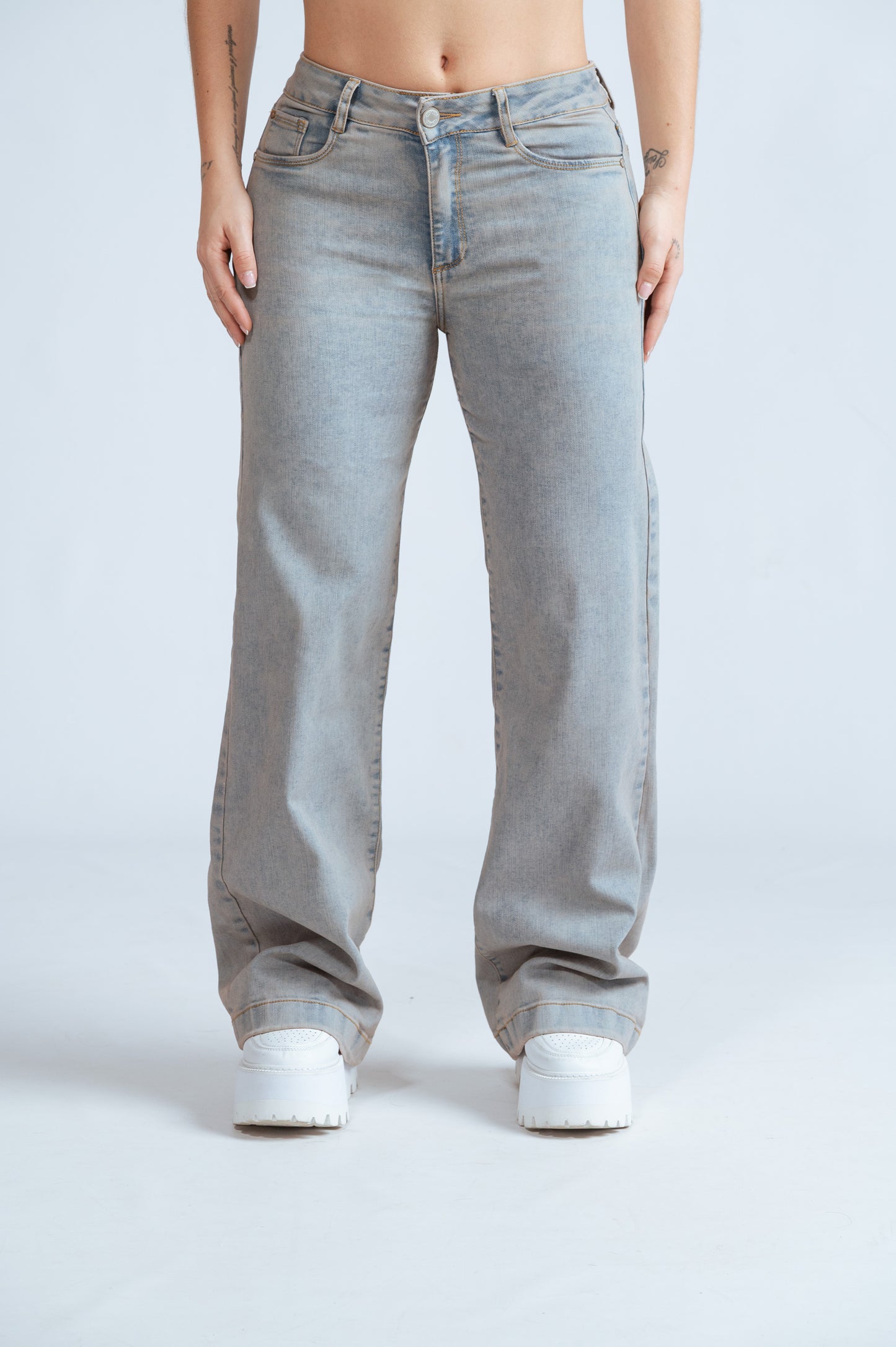 JEANS MOM FLARE REF. 2048