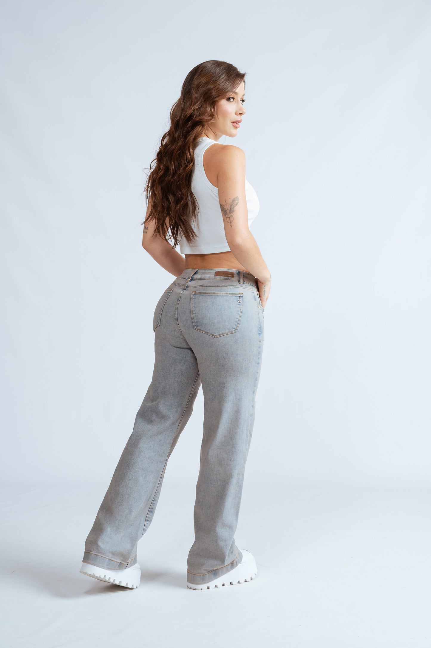 JEANS MOM FLARE REF. 2048