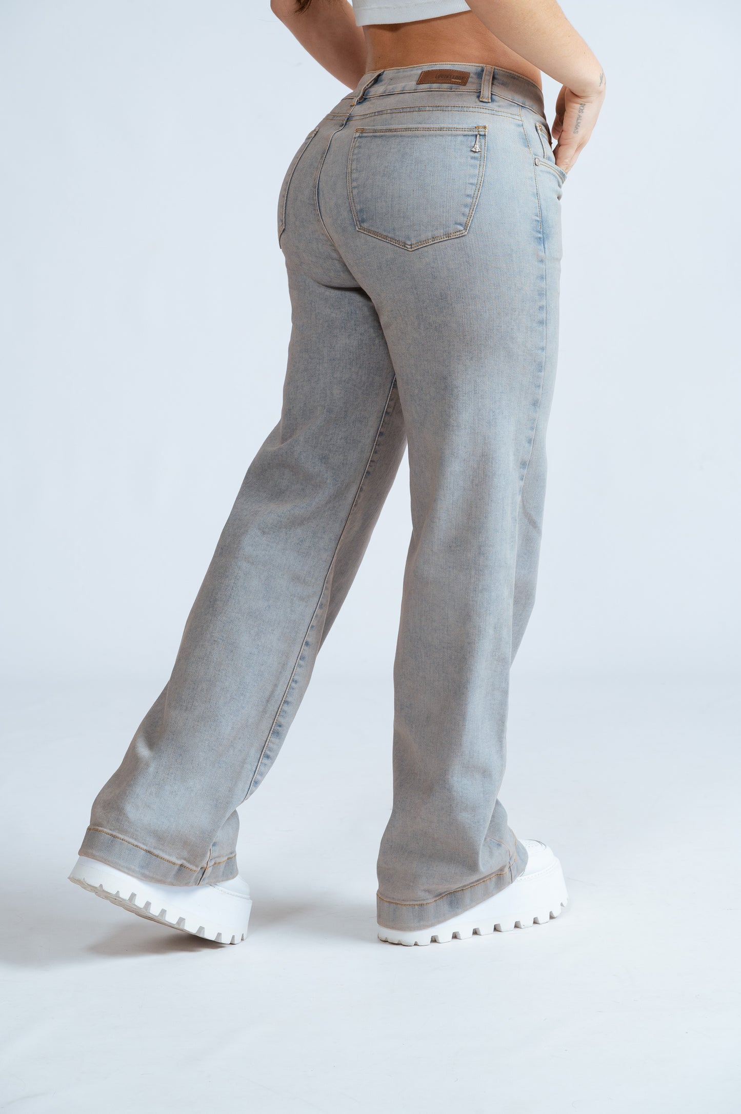 JEANS MOM FLARE REF. 2048