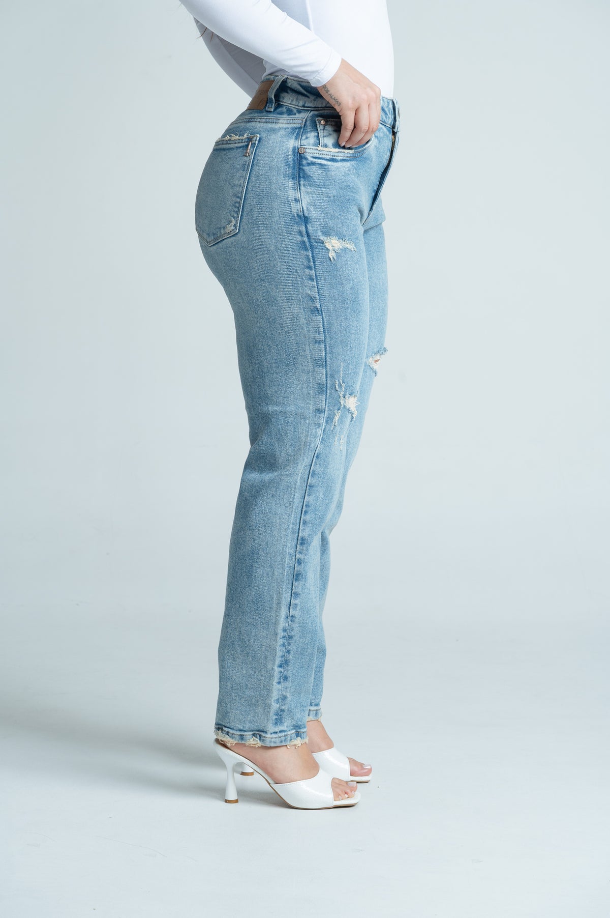 Mom Fit 2074