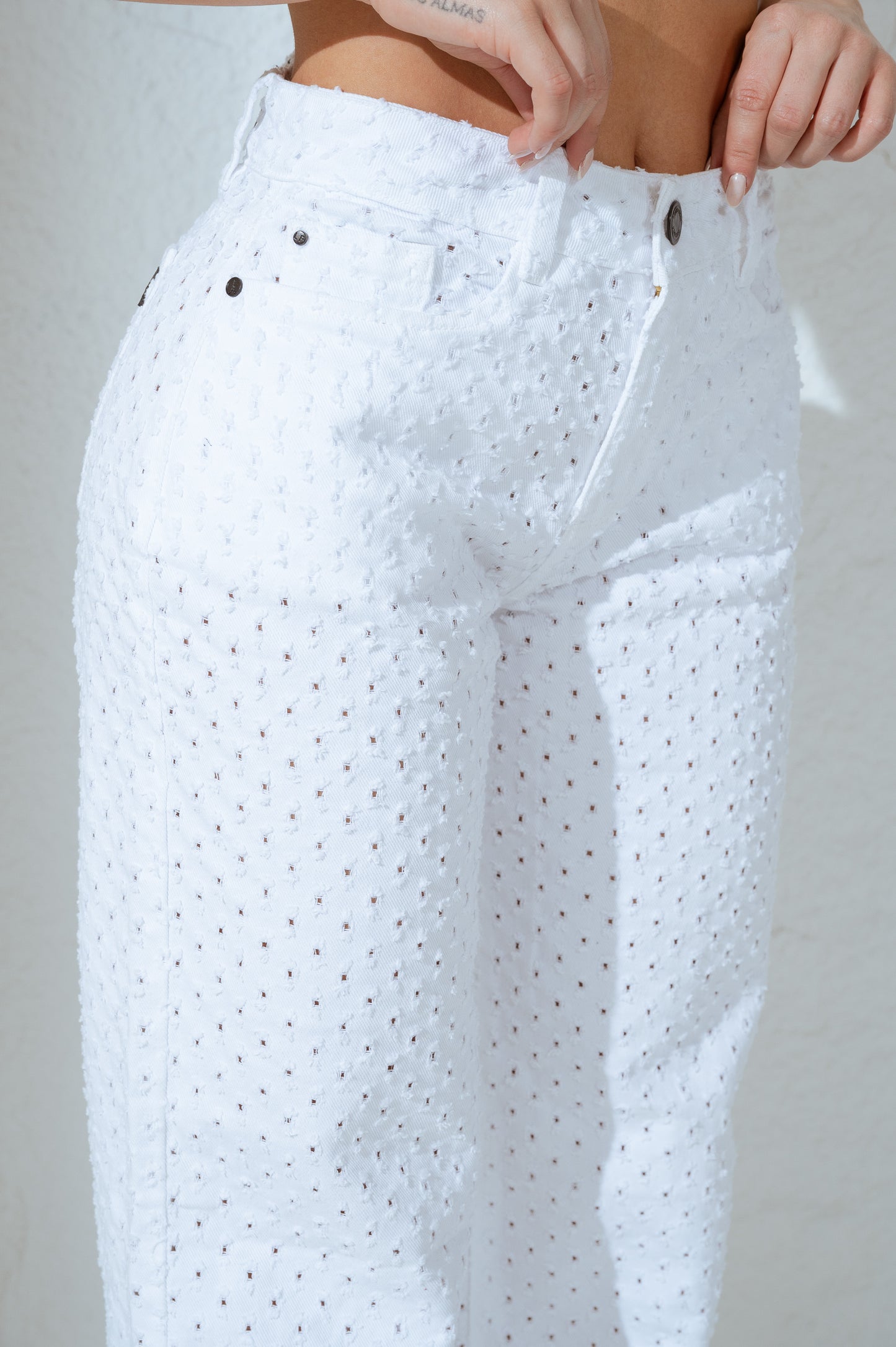 Mom flare blanco REF 2005