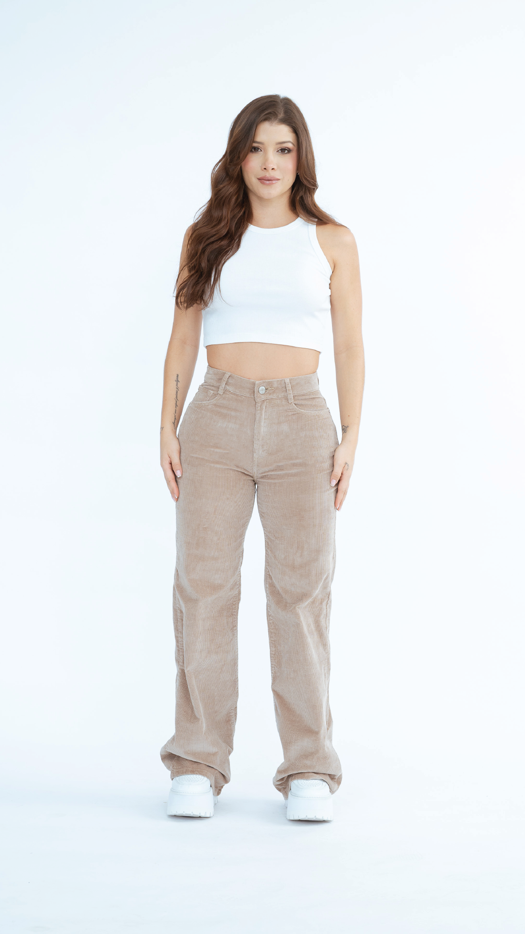 MOM JEANS CAFE CLARO REF. 2051