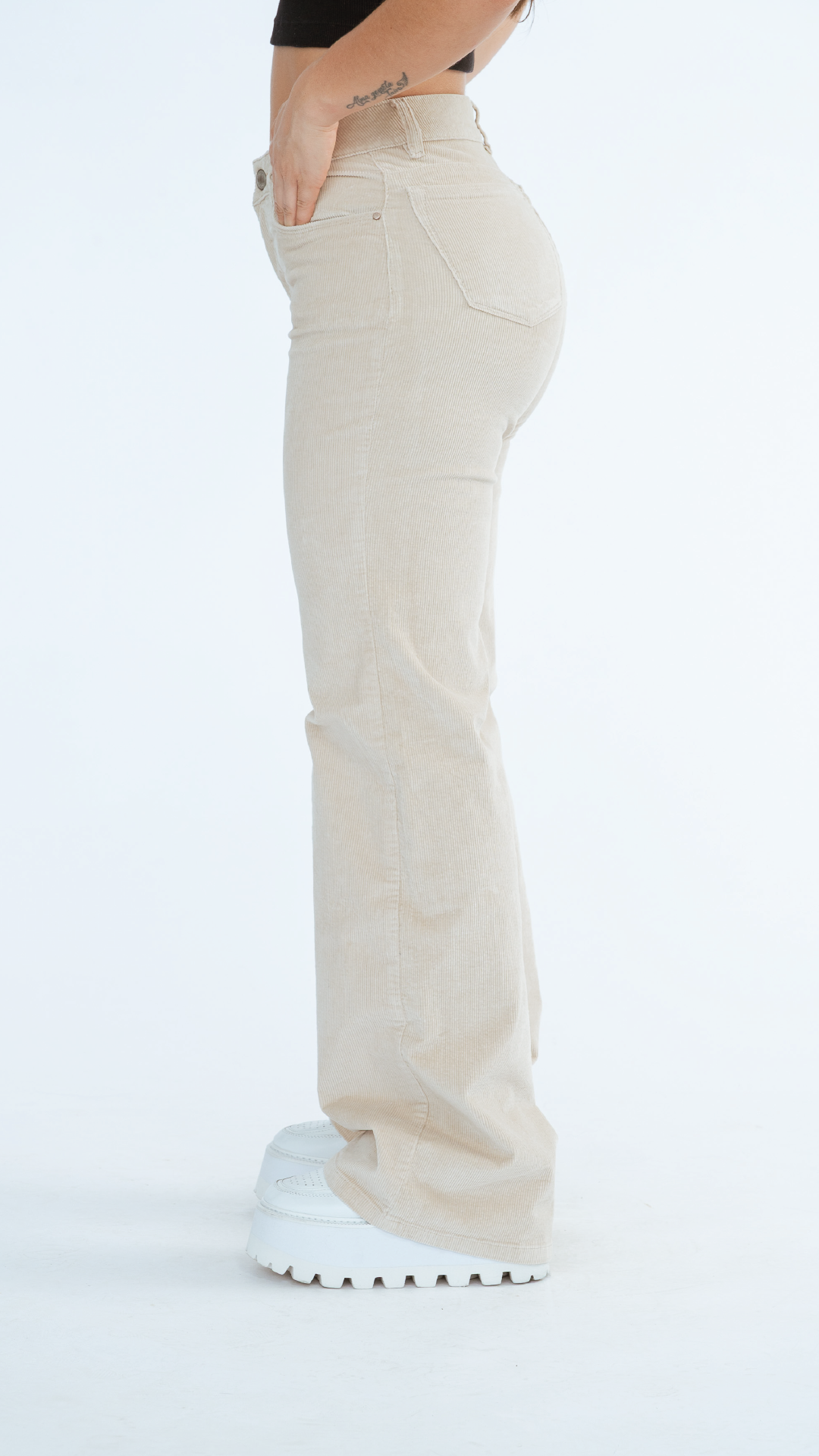 MOM JEANS BEIGE REF. 2051